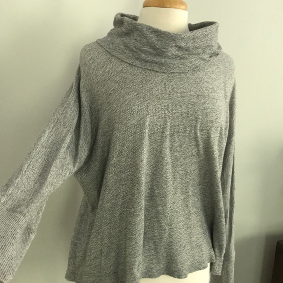 BANANA REPUBLIC | GREY OVERSIZED TURTLENECK - Picture 6 of 8